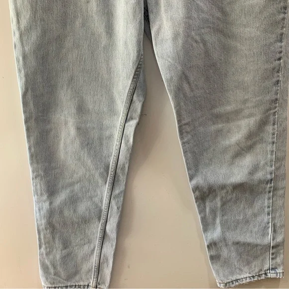 Woman’s Levi’s 550 size 14 vintage 1980s light wash jeans - Picture 5 of 11